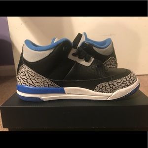 Retro Jordan 3s